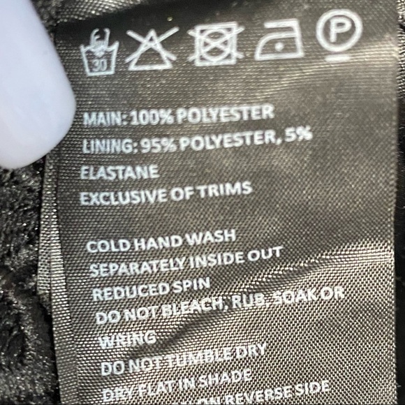 BARDOT SHEATH DRESS IN BLACK size 8 - Picture 8 of 8